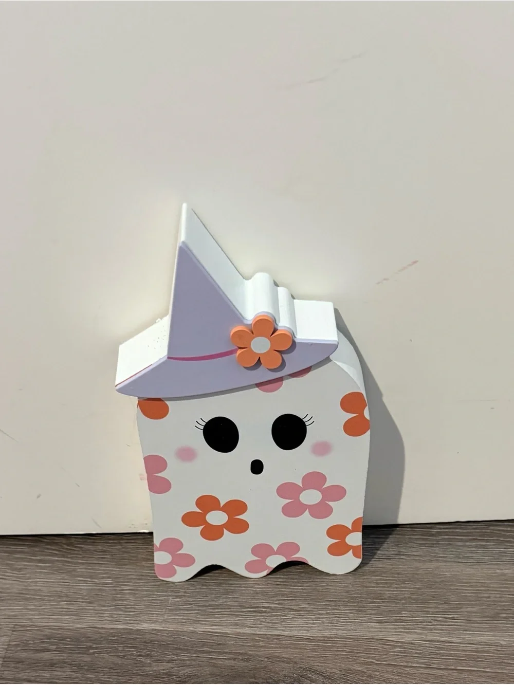 Whimsical Floral Ghost Table Decor- NWT
